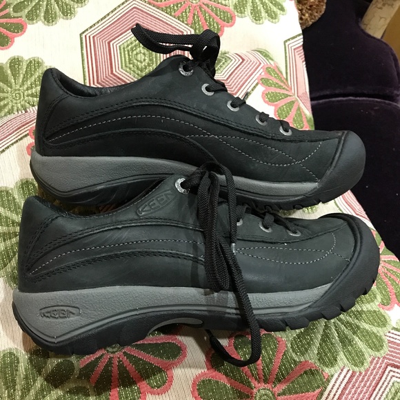 KEEN leather waterproof shoes black hiking - Picture 2 of 6